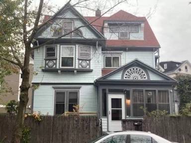 Main picture of 2 Marlowe St