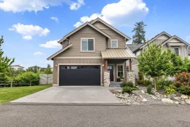 Main picture of 644 Springside Ln