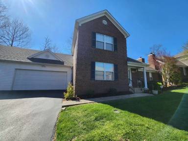 Main picture of 10828 Glenway Pl