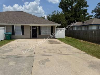 Main picture of 508 Cedar Ln