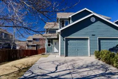 Main picture of 1007 Cuerto Ln