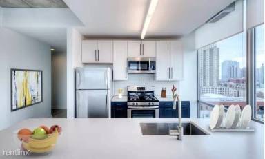 Main picture of 1401 S. State Apartments