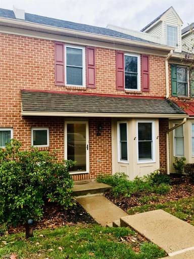 Main picture of 420 Calverton Ct