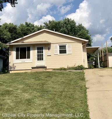 Main picture of 1228 N Patton St