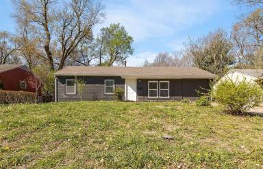 Main picture of 10716 Ewing Ave