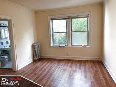 Main picture of 2536 N Sawyer Ave Apartments