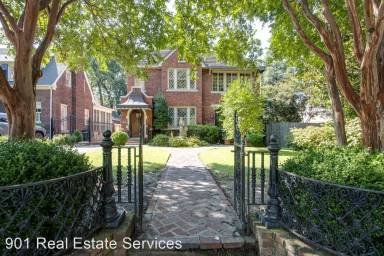 Main picture of 2229 Jefferson Ave