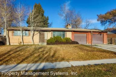 Main picture of 4640 W Palmer Dr