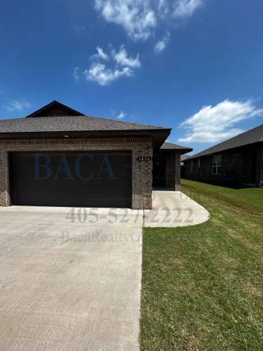 Main picture of 1836 Cypress Ln