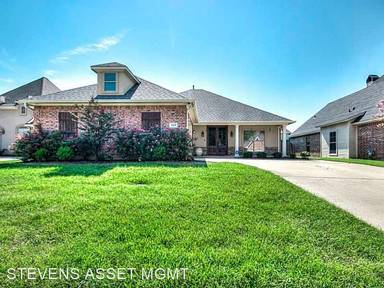 Main picture of 513 Chinquipin Dr