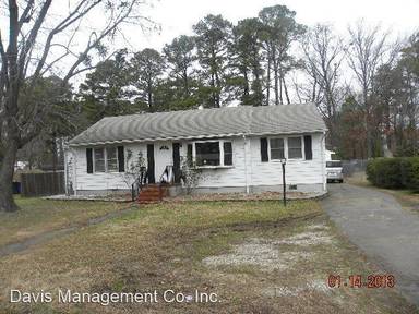 Main picture of 797 Old Oyster Point Rd