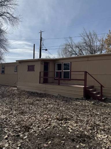 Main picture of 514 W E St