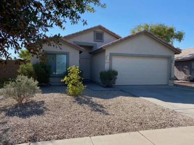 Main picture of 2410 S 82nd Ln