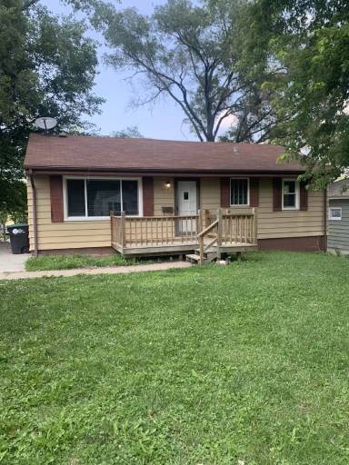 Main picture of 4456 Jaynes St