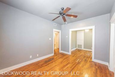 Main picture of 1535 W Woodlawn Ave