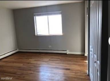 Main picture of 531 W Oak St