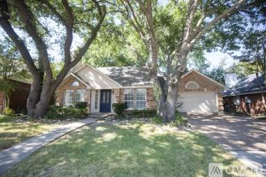 Main picture of 5016 Quail Creek Dr