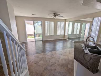 Main picture of 7585 Aspen Color St
