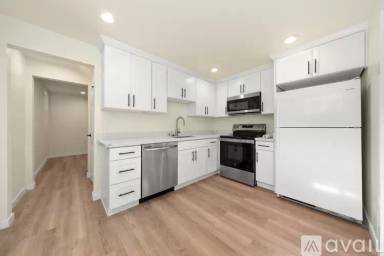 Main picture of 8322 Wabash Ave S