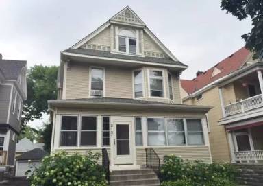 Main picture of 2121 Bryant Ave S
