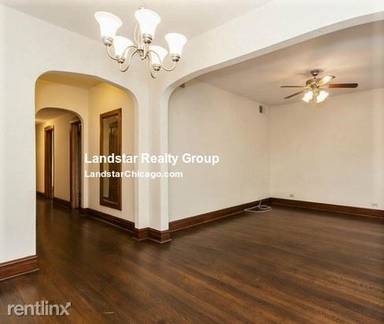 Main picture of 3047 W Logan Blvd