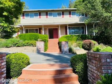 Main picture of 1 Calvin Dr