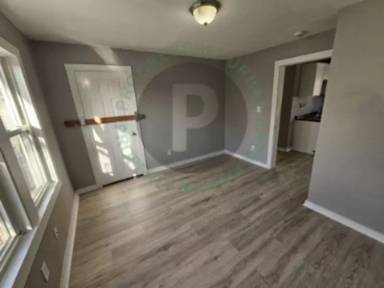 Main picture of 403 E 152nd St