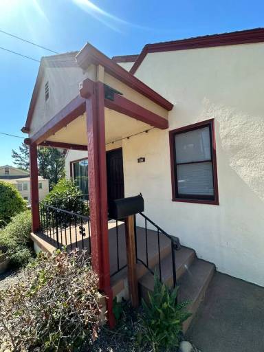 Main picture of 226 W H St