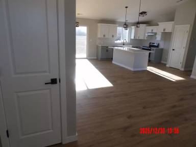 Main picture of 10603 Jeff Ln