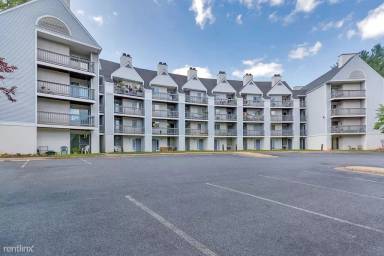 Main picture of Cedars Court Condominiums