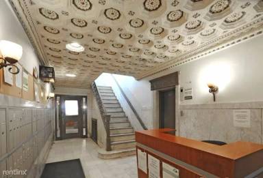 Main picture of 741 E 79th St