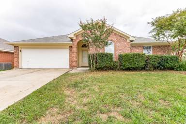 Main picture of 8111 Mosstree Dr