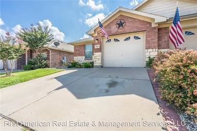 Main picture of 907 Walnut St