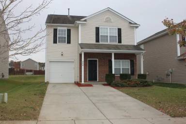 Main picture of Corey Commons