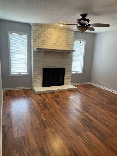 Main picture of 106 E Green Meadows Rd