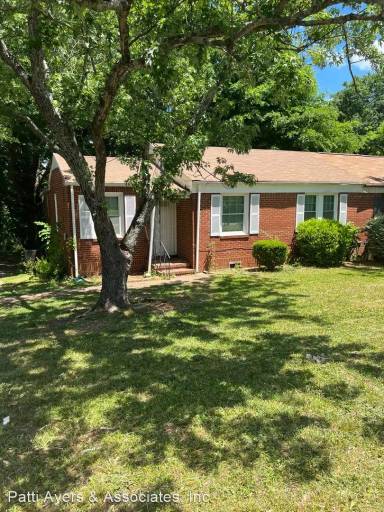 Main picture of 1716 Lisbon Dr SW