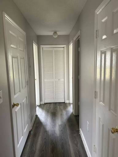 Main picture of 209 Arlington Rd