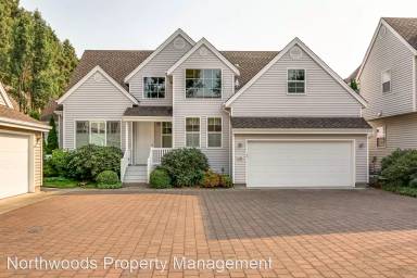 Main picture of 414 Covey Ln
