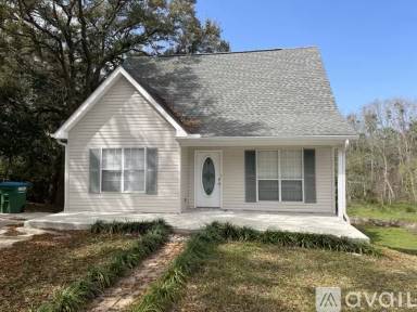 Main picture of 13 Fleetwood Pl
