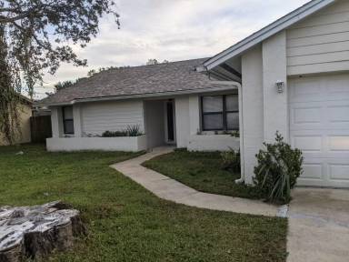 Main picture of 9260 Sabal Palm Cir