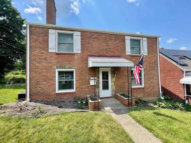 Main picture of 1453 Woodbine St