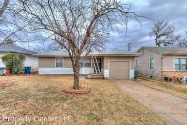 Main picture of 218 Benton Rd