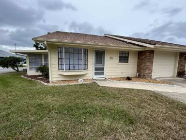 Main picture of 30 Bogey Cir