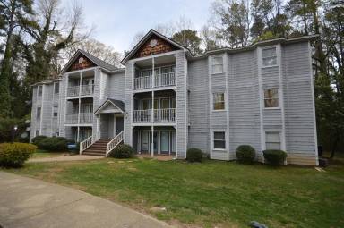 Main picture of 1300 Park Glen Dr