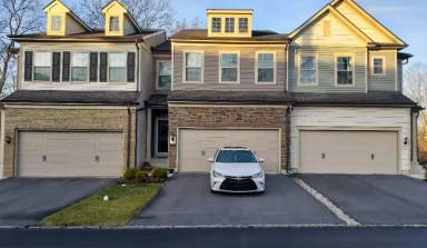 Main picture of 42 Mulligan Ct