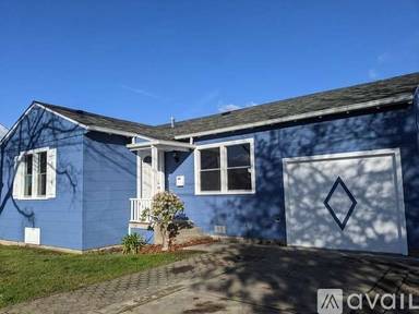 Main picture of 1064 Billings Blvd