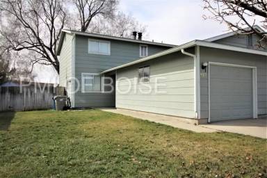 Main picture of 927 S Wild Phlox Way