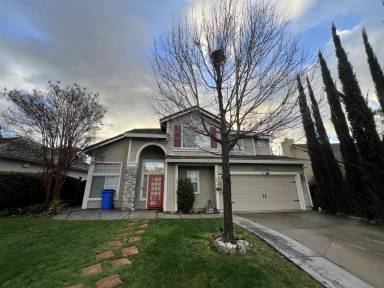 Main picture of 106 Larkin Cir