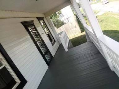 Main picture of 105 Holly Ave