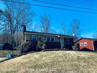 Main picture of 18 Woodhaven Dr